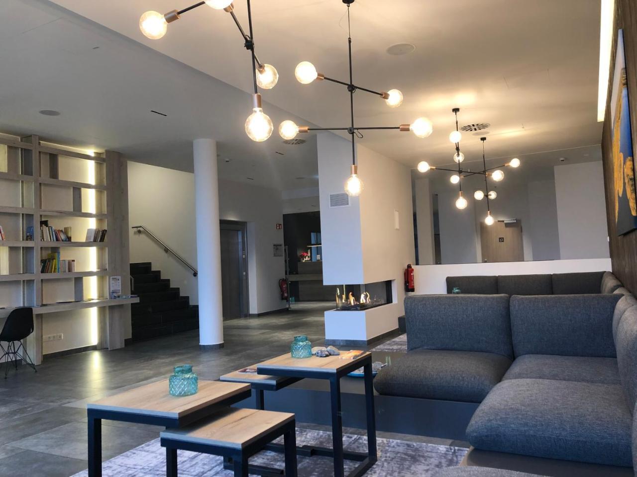 Aparthotel Waterkant Suites เบอร์เกอเรนเดอ-เรทวิช ภายนอก รูปภาพ